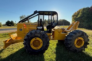 John Deere 540B  Skidder